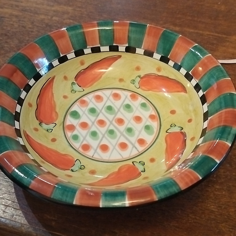 Red chili pepper 8" plate. 823GW3.5